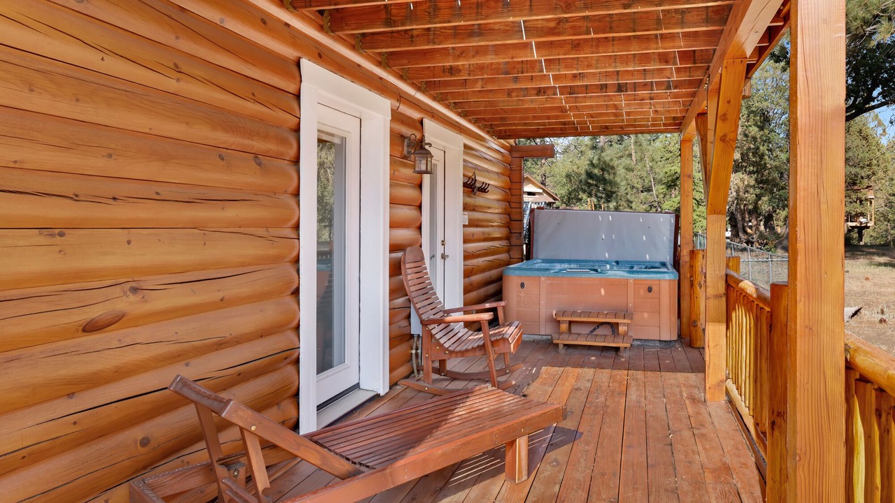 Photo of Patio Balcony in Fox Farm