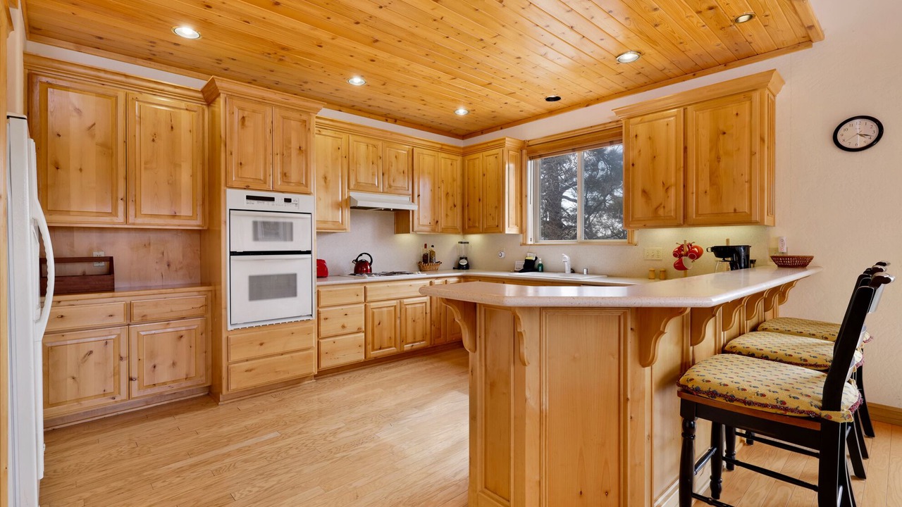 Photo of Kitchen in Castle Glen Estates