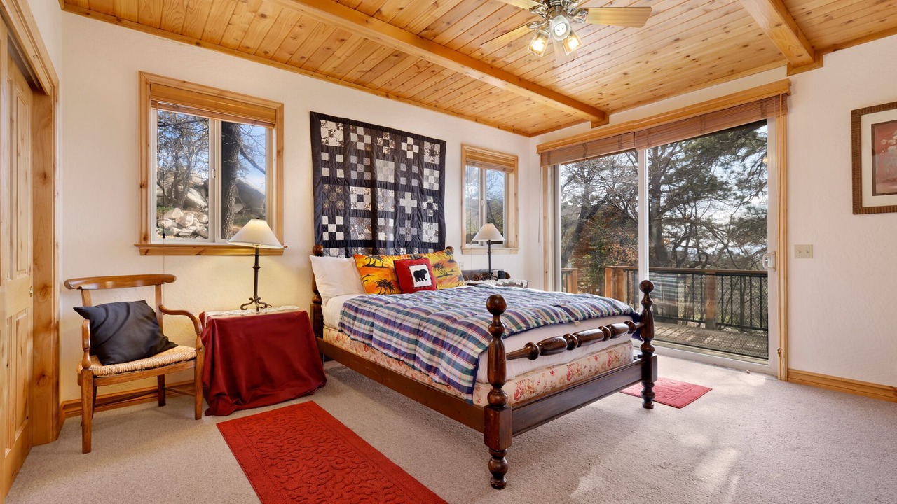 Photo of Bedroom in Castle Glen Estates