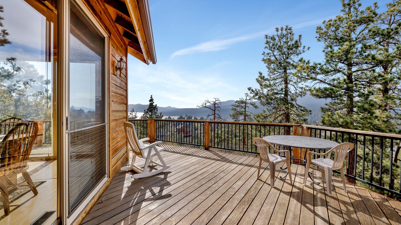 Photo of Outdoor in Castle Glen Estates