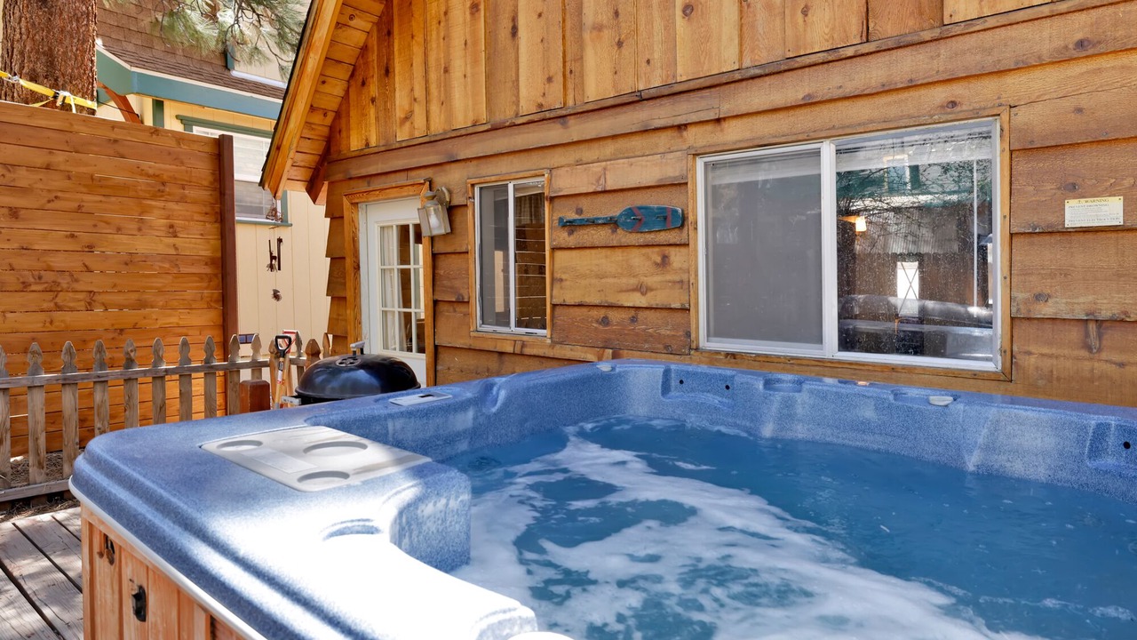 Photo of Outdoor in Upper Moonridge