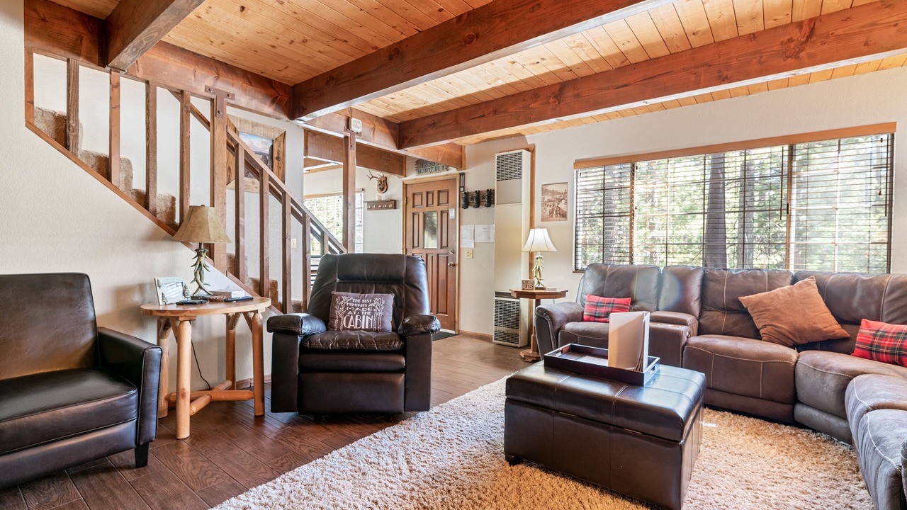 Photo of Livingroom in Moonridge