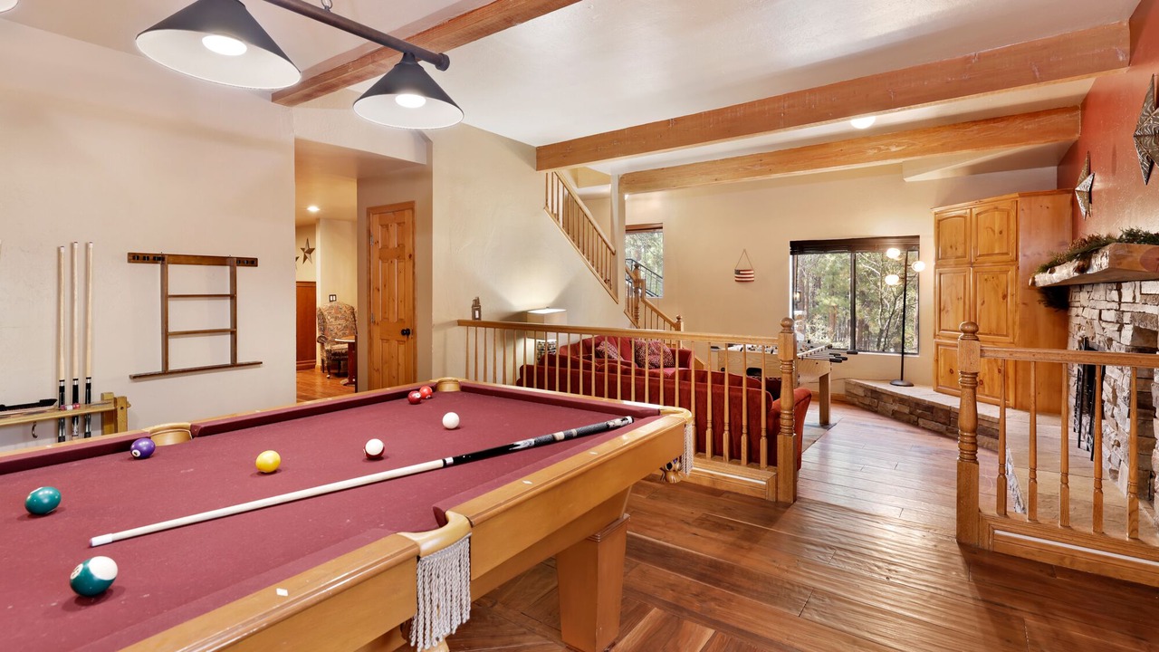 Photo of Bedroom in Evergreen Estates
