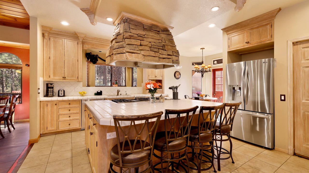 Photo of Kitchen in Evergreen Estates