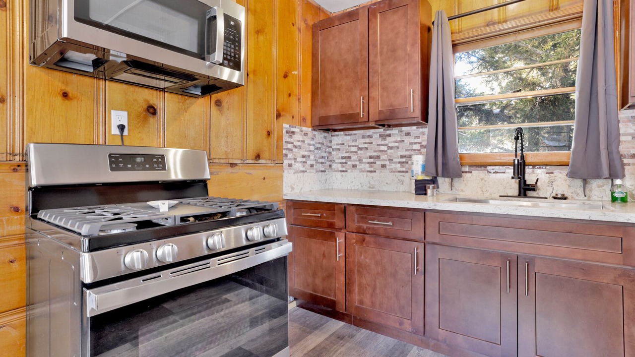 Photo of Kitchen in Big Bear Lake