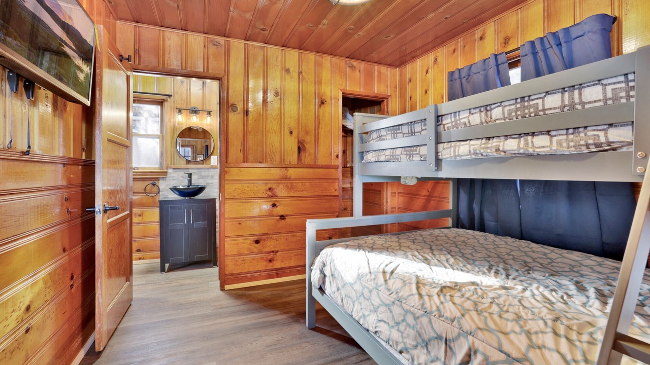 Photo of Bedroom in Patton