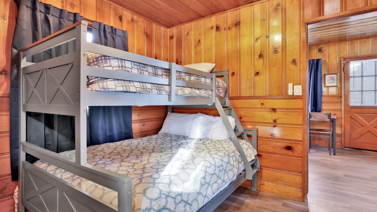 Photo of Bedroom in Patton