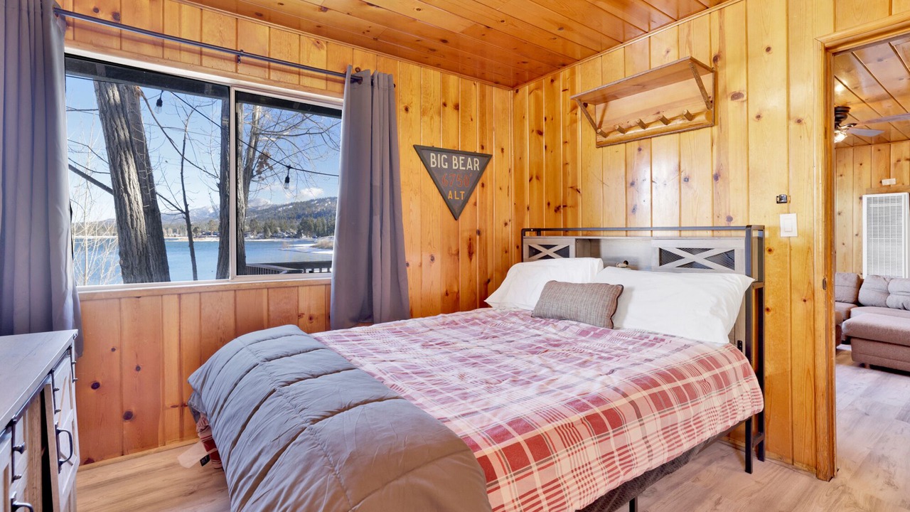 Photo of Bedroom in Patton