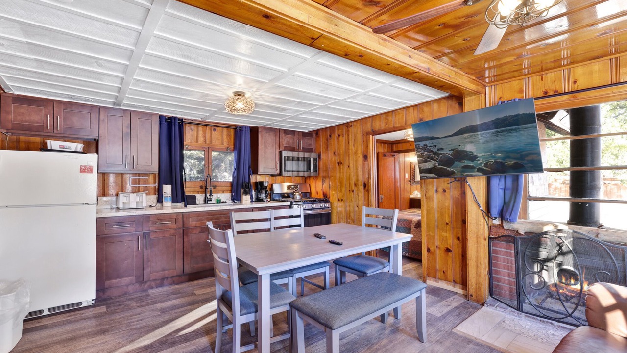 Photo of Kitchen in Big Bear Lake