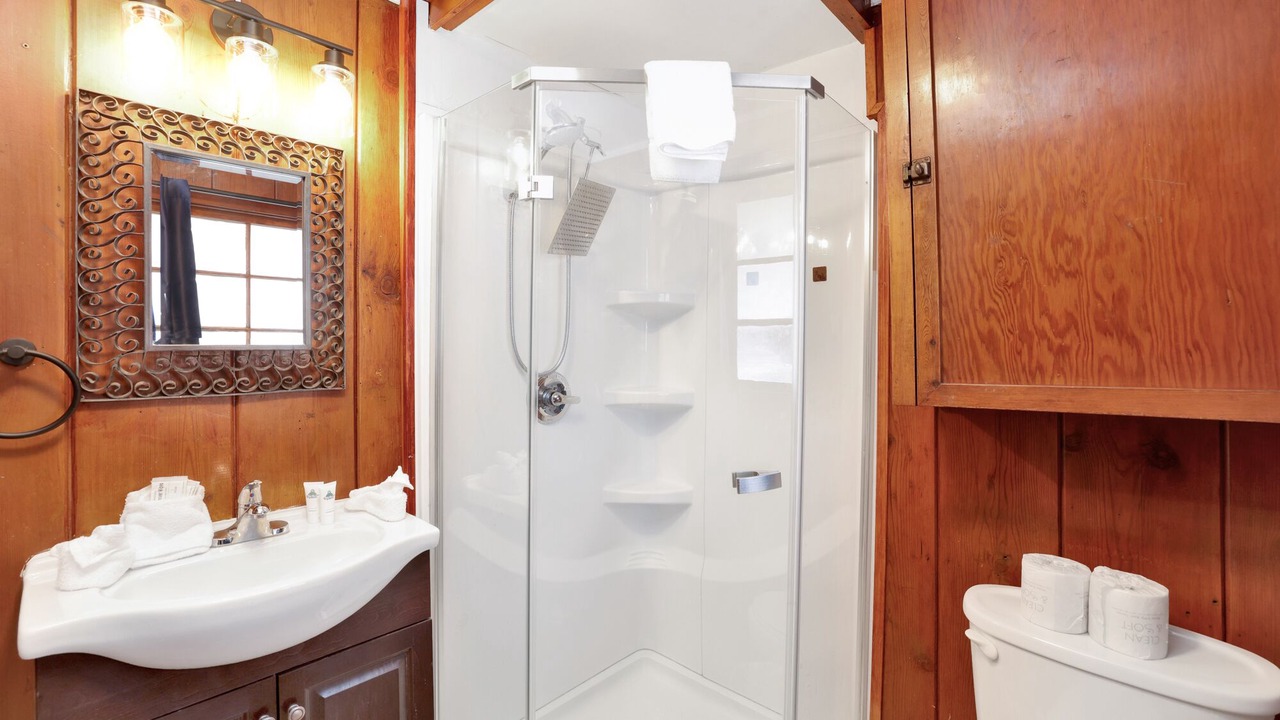 Photo of Bathroom in Big Bear Lake
