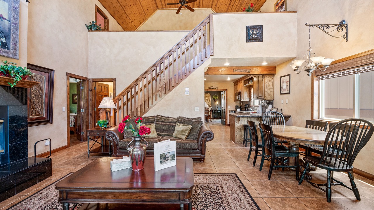 Photo of Livingroom in Patton