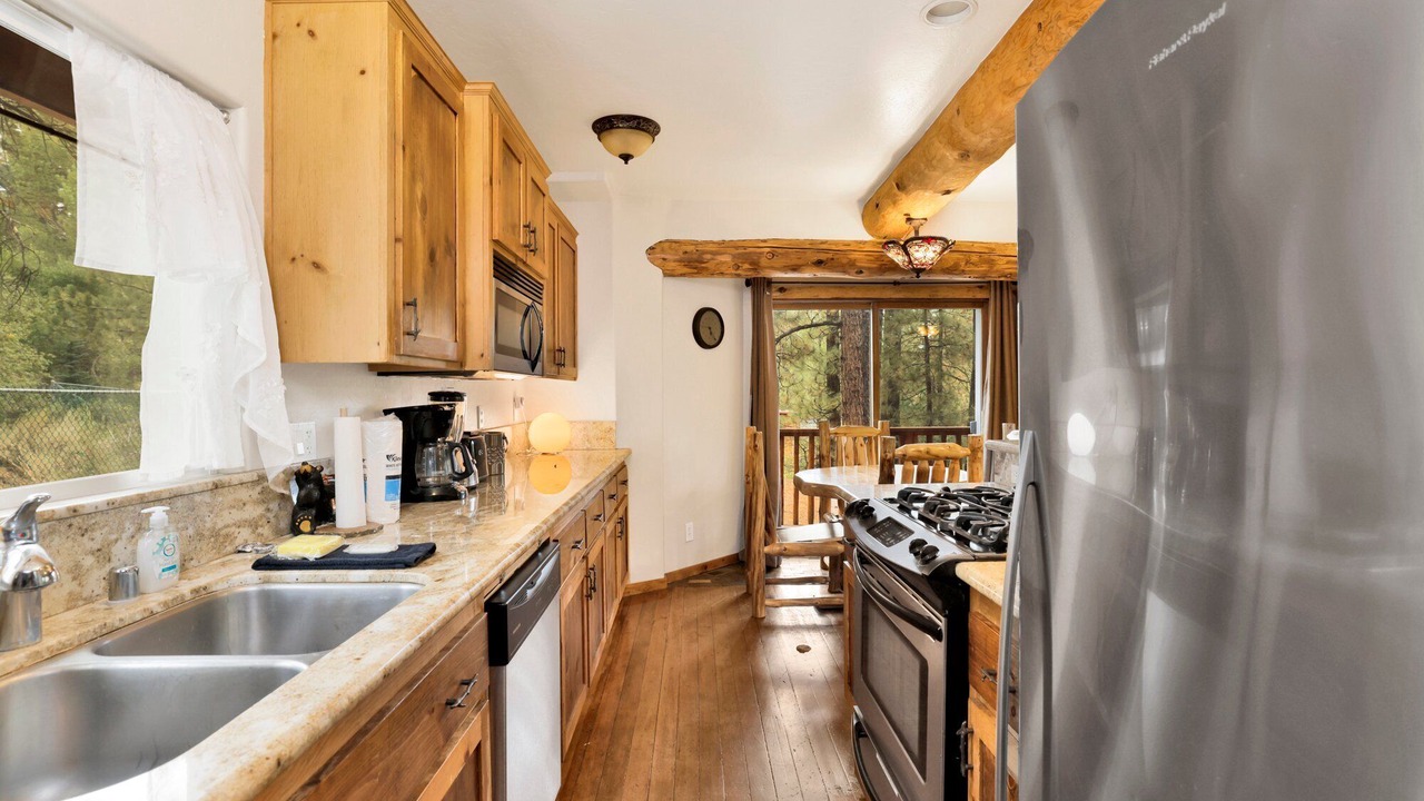 Photo of Kitchen in Big Bear