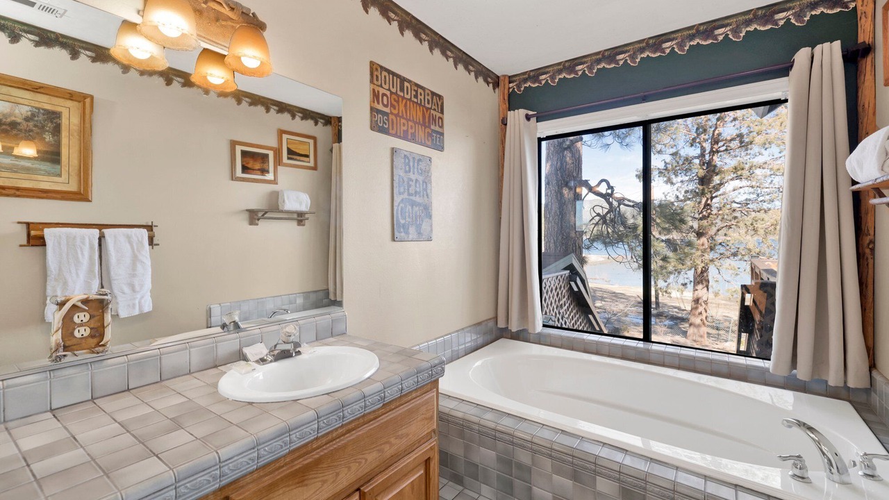Photo of Bathroom in Big Bear Lake