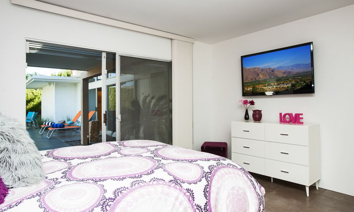 Photo of Bedroom in Indian Canyon