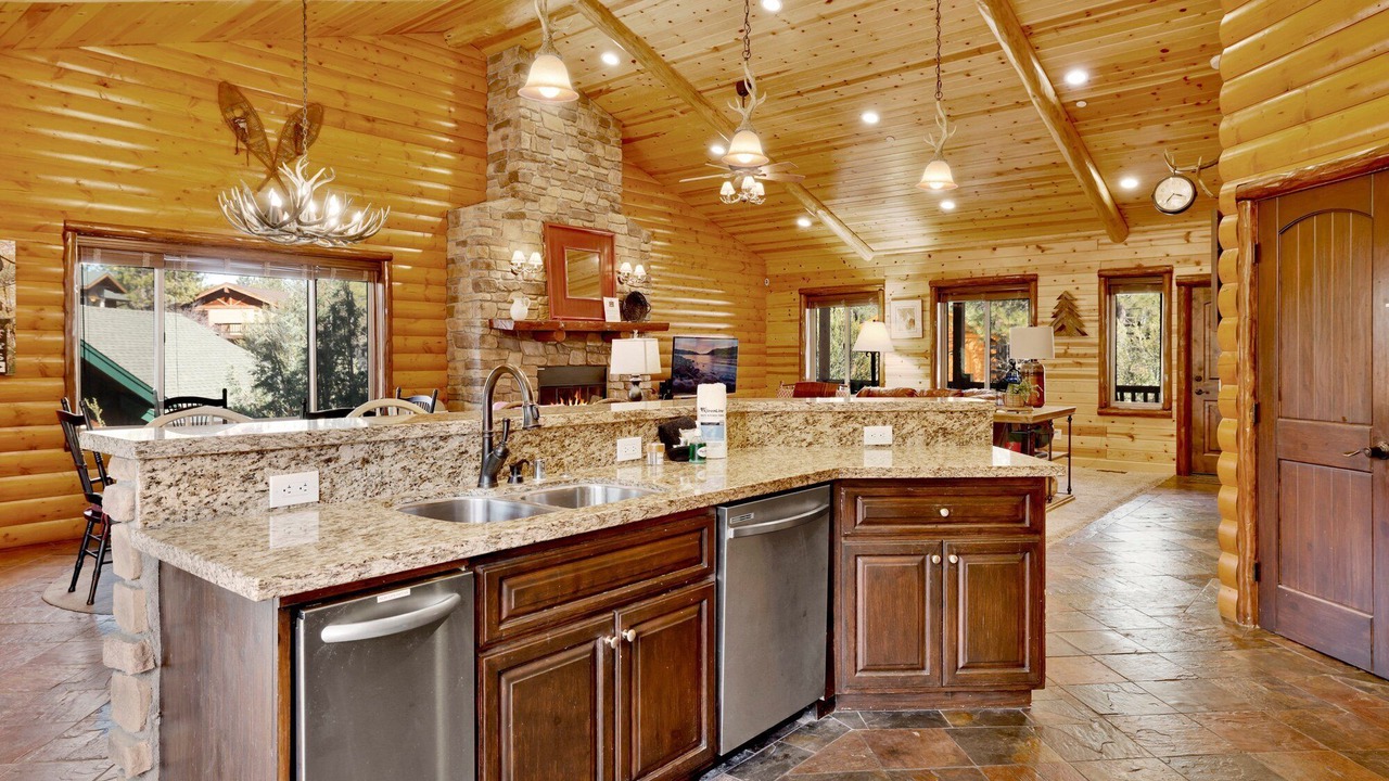 Photo of Others in Eagle Mountain Estates