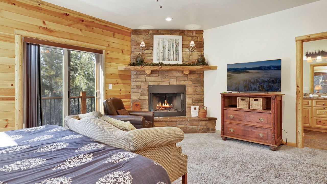 Photo of Bedroom in Eagle Mountain Estates