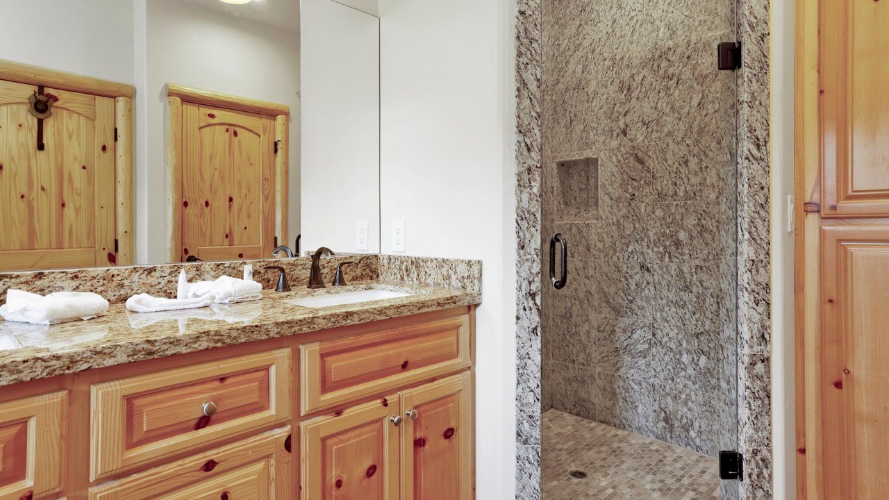 Photo of Bathroom in Eagle Mountain Estates