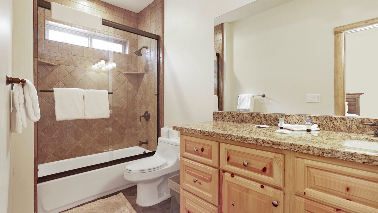 Photo of Bathroom in Eagle Mountain Estates