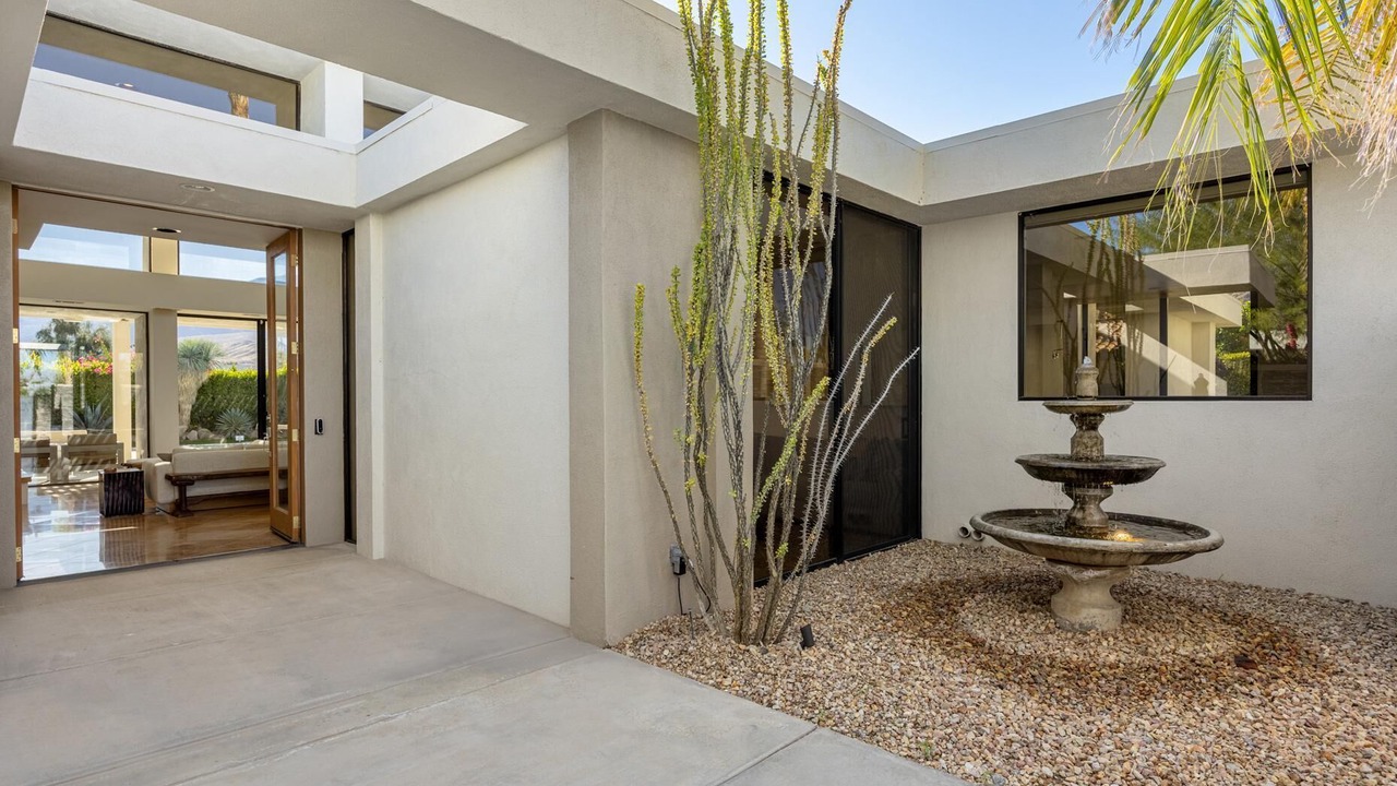 Photo of Patio Balcony in Palm Springs