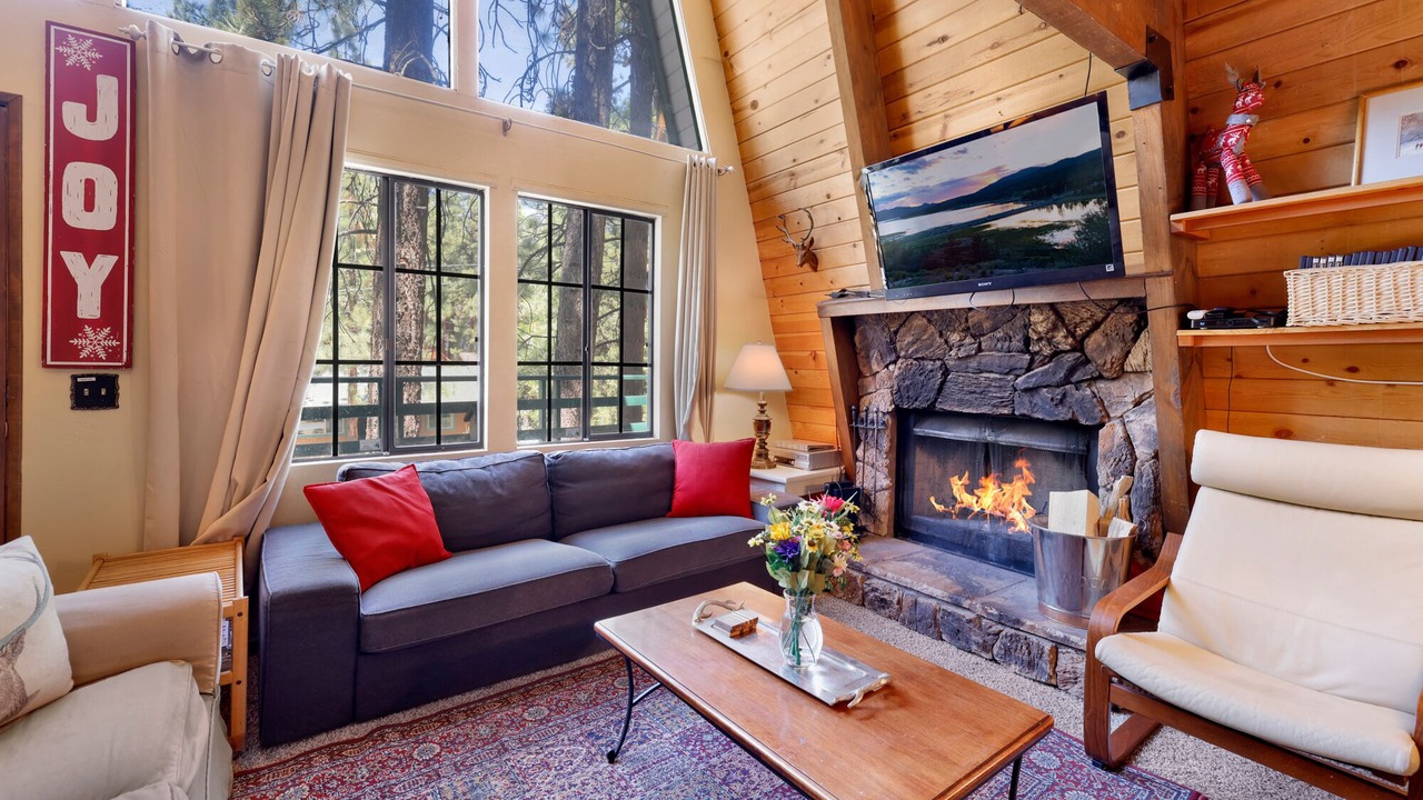 Photo of Livingroom in Moonridge