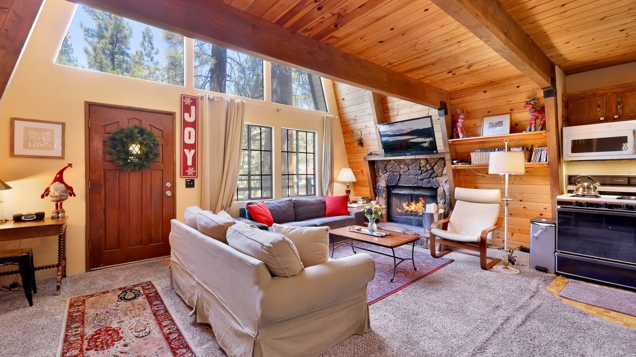 Photo of Livingroom in Moonridge