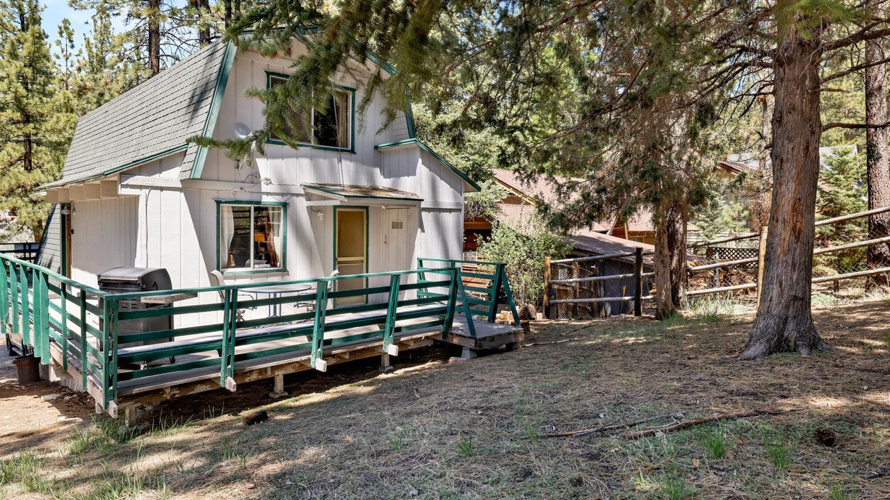 Photo of Patio Balcony in Moonridge