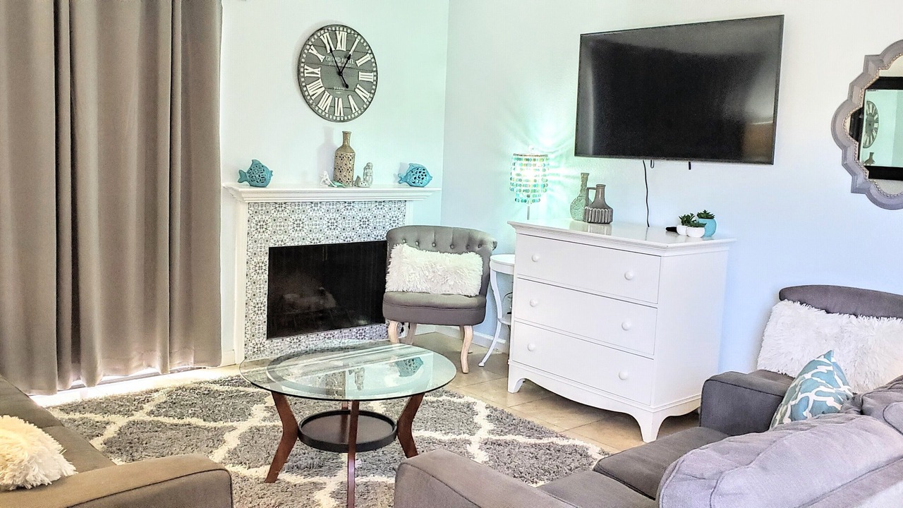 Photo of Bedroom in Anaheim Resort