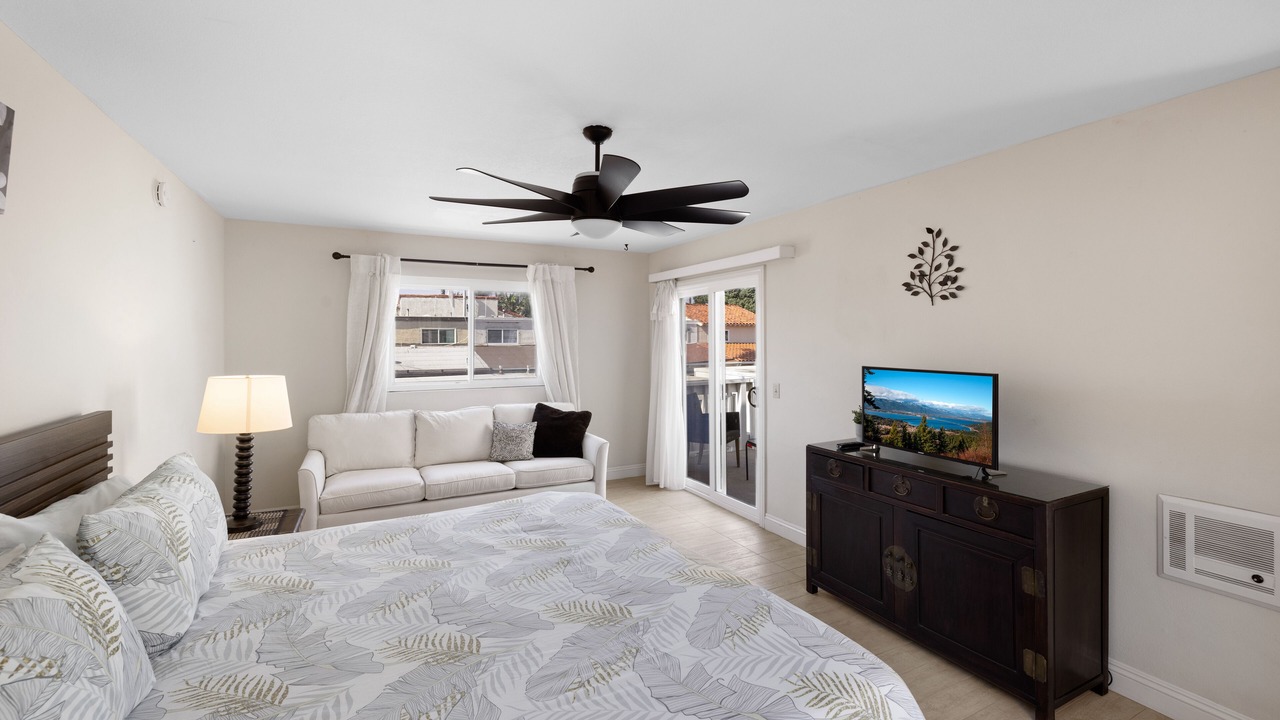 Photo of Bedroom in Huntington Beach