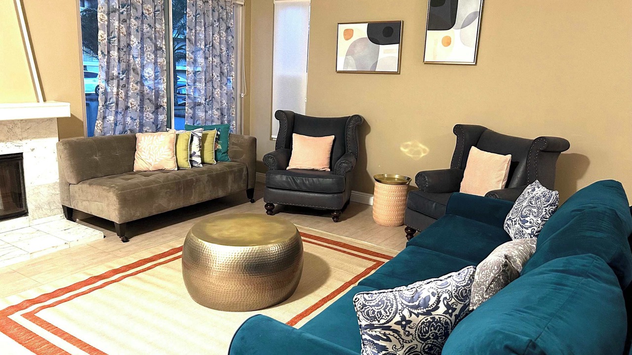 Photo of Livingroom in Huntington Beach