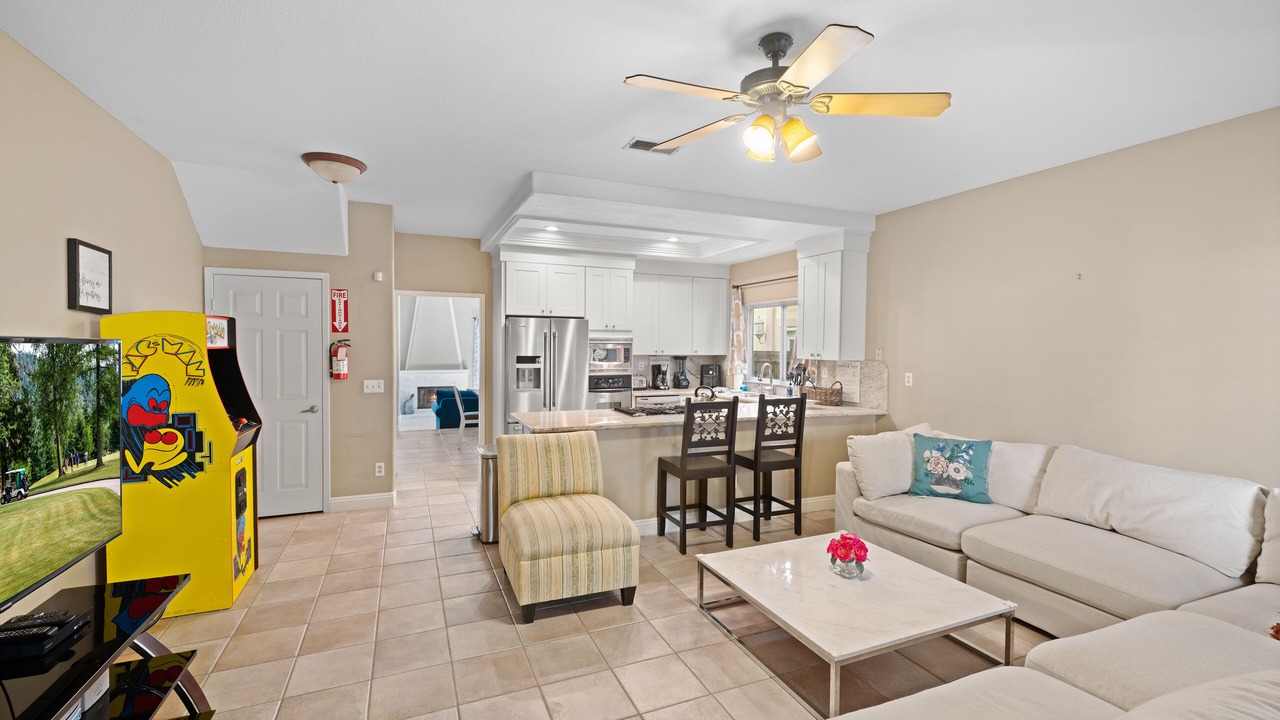 Photo of Livingroom in Huntington Beach