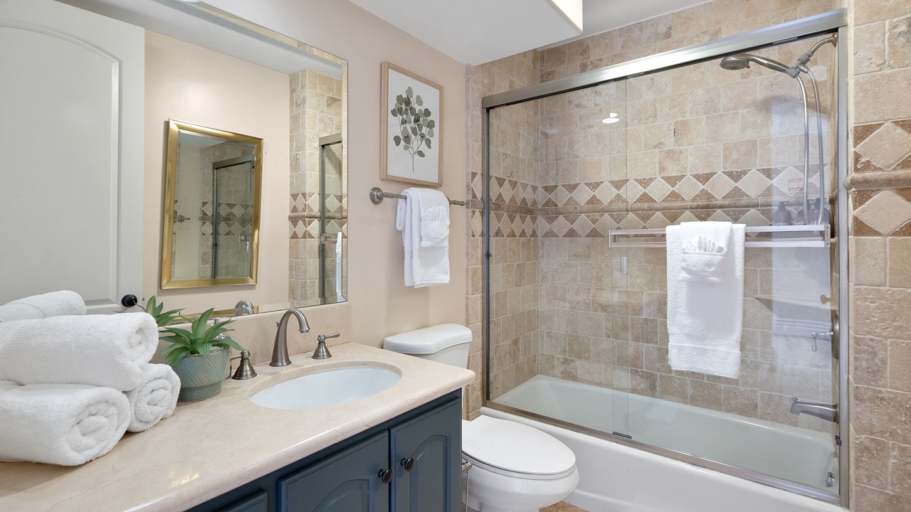 Photo of Bathroom in Lake Balboa