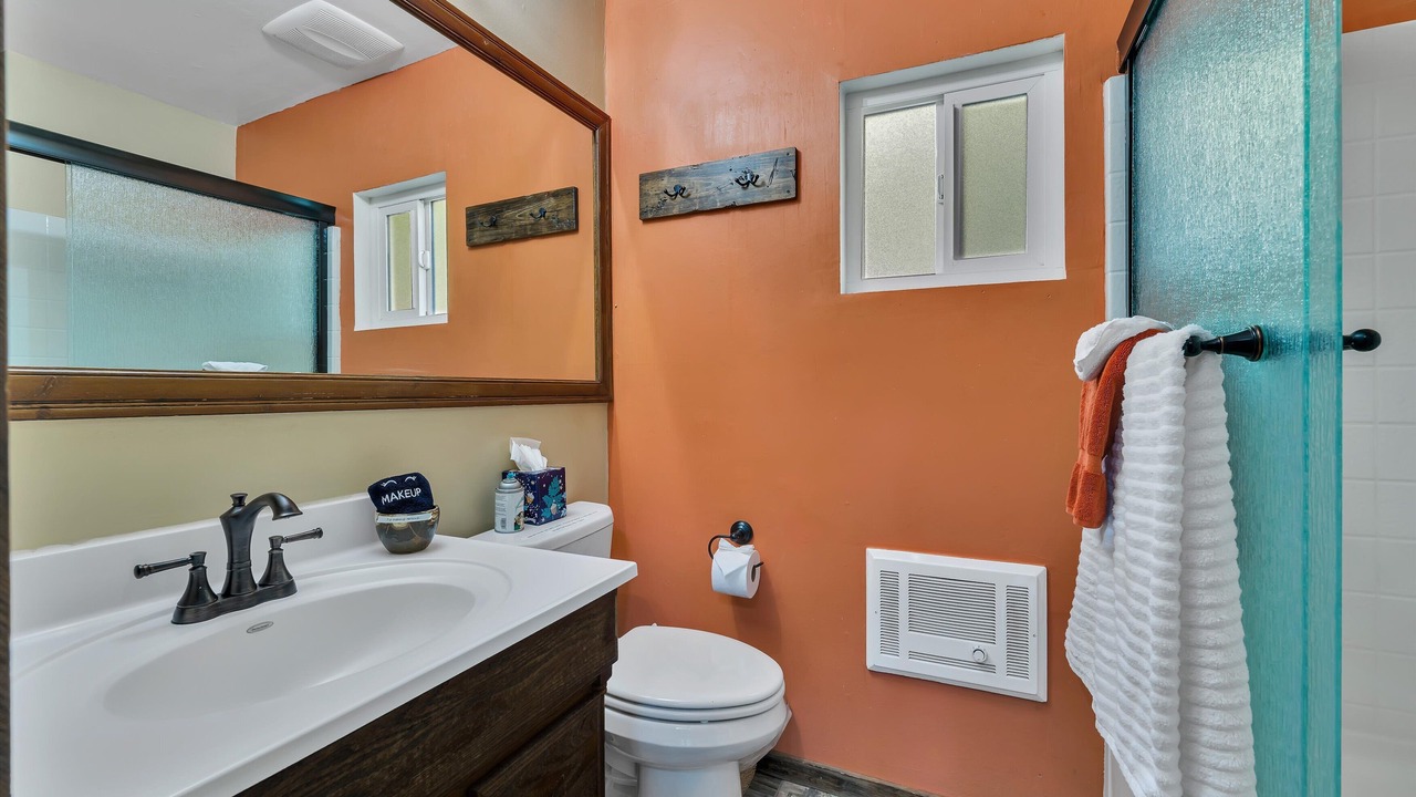 Photo of Bathroom in Idyllwild