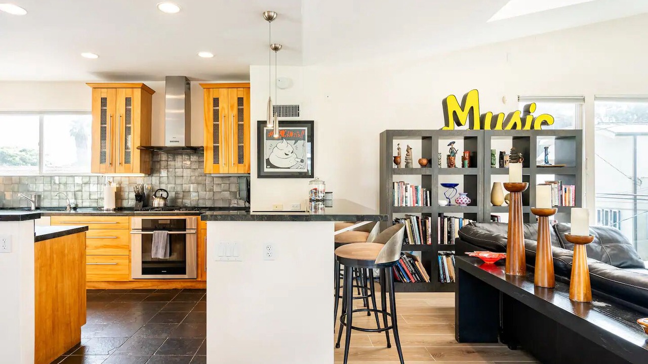 Photo of Kitchen in Venice Canals