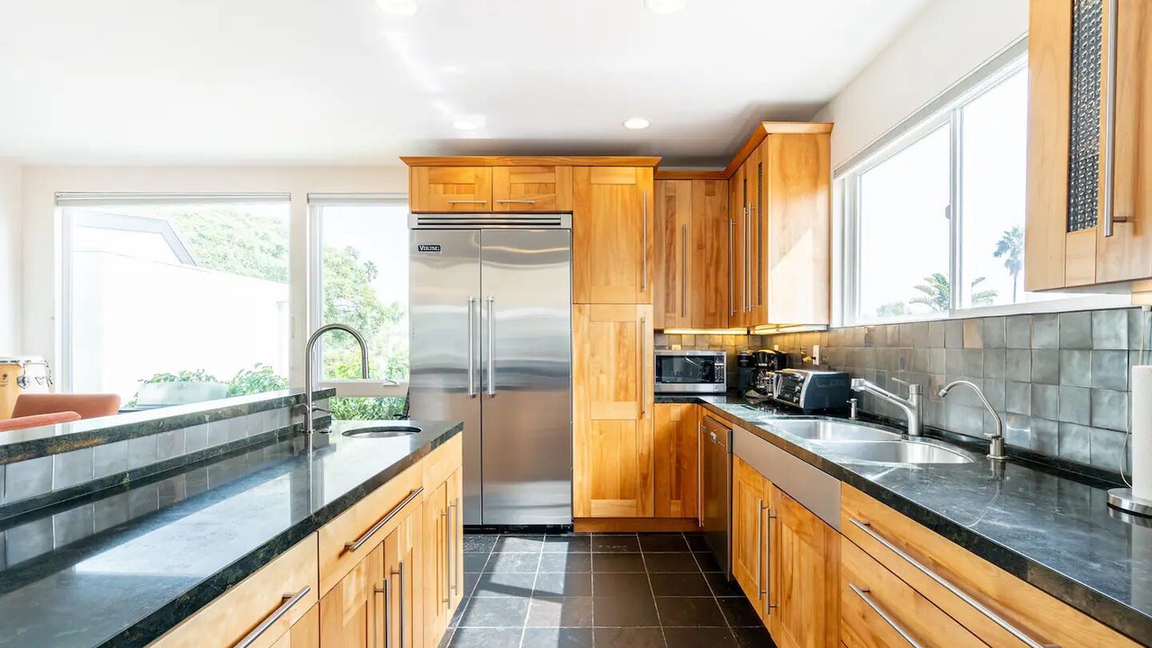 Photo of Kitchen in Venice Canals