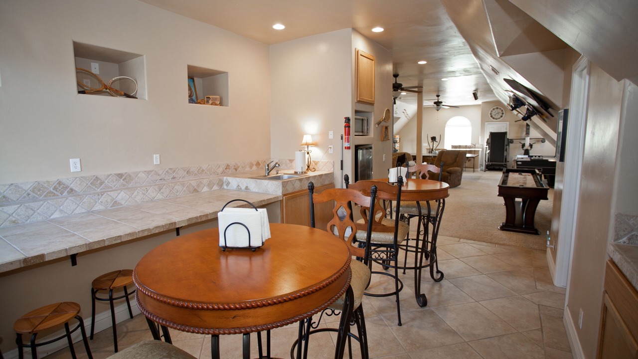 Photo of Kitchen in Lake Arrowhead