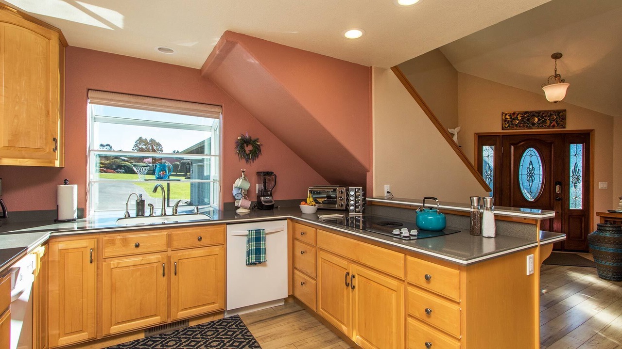 Photo of Kitchen in McKinleyville