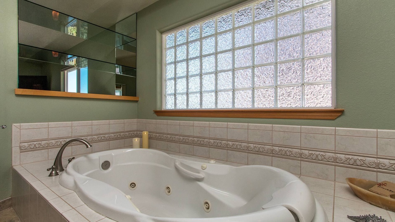 Photo of Bathroom in McKinleyville