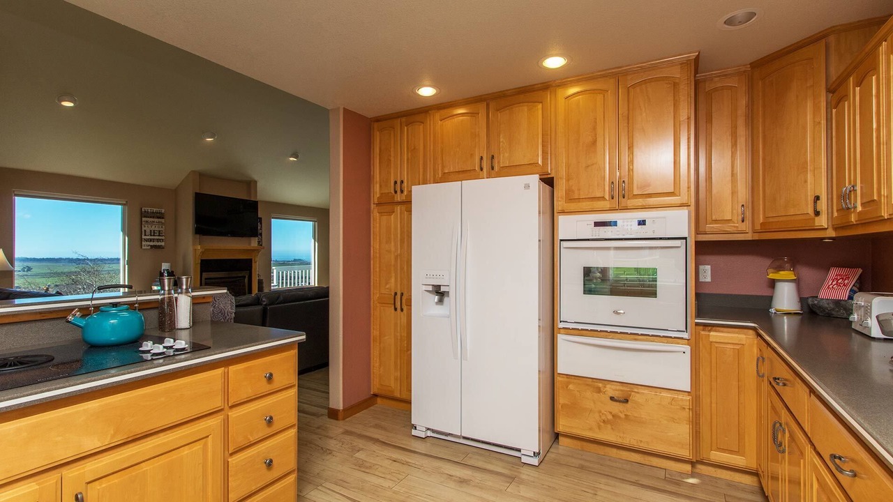 Photo of Kitchen in McKinleyville