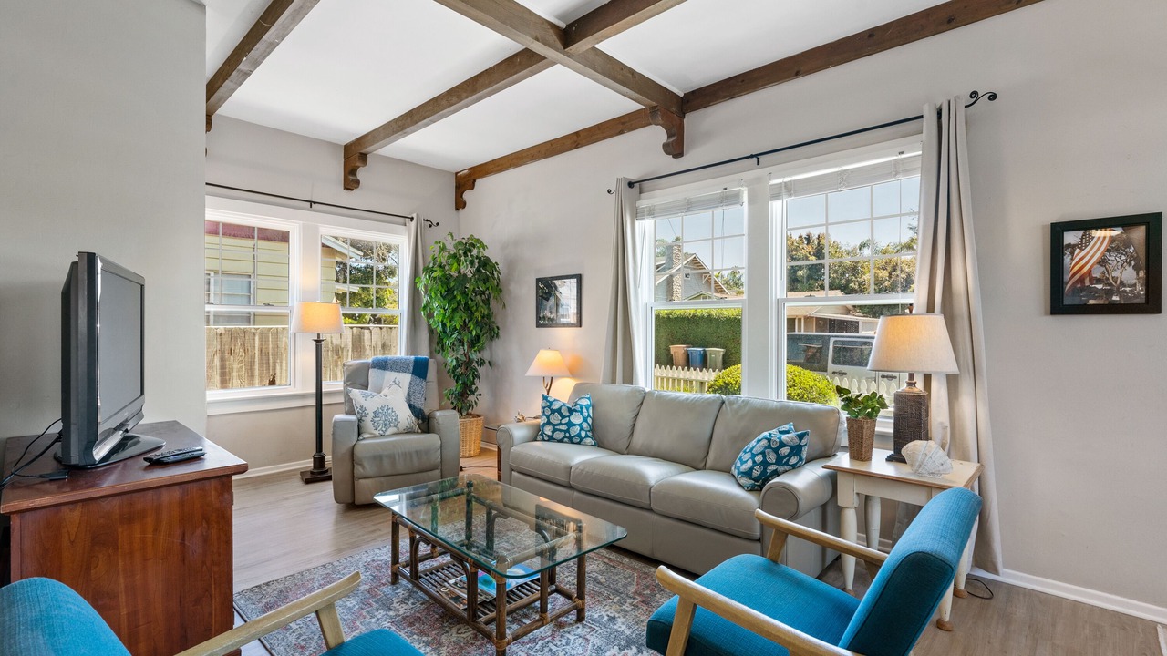 Photo of Livingroom in Carpinteria