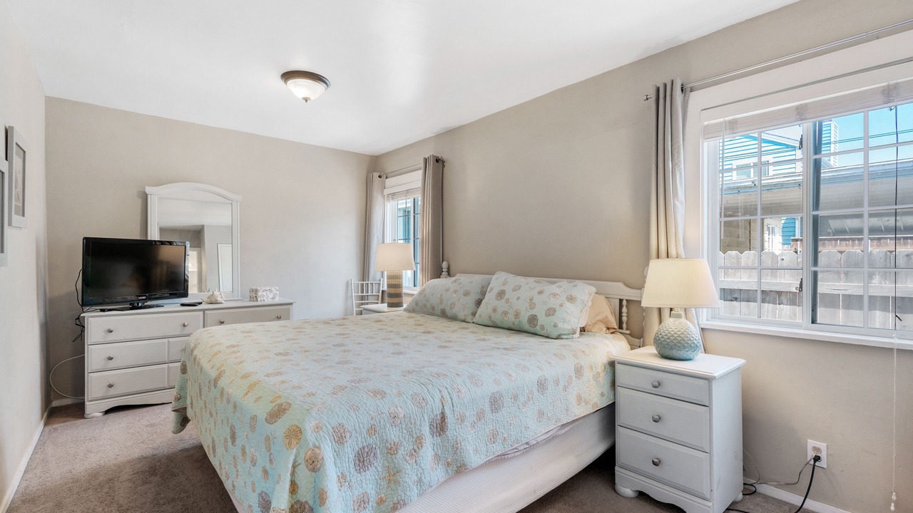 Photo of Bedroom in Carpinteria