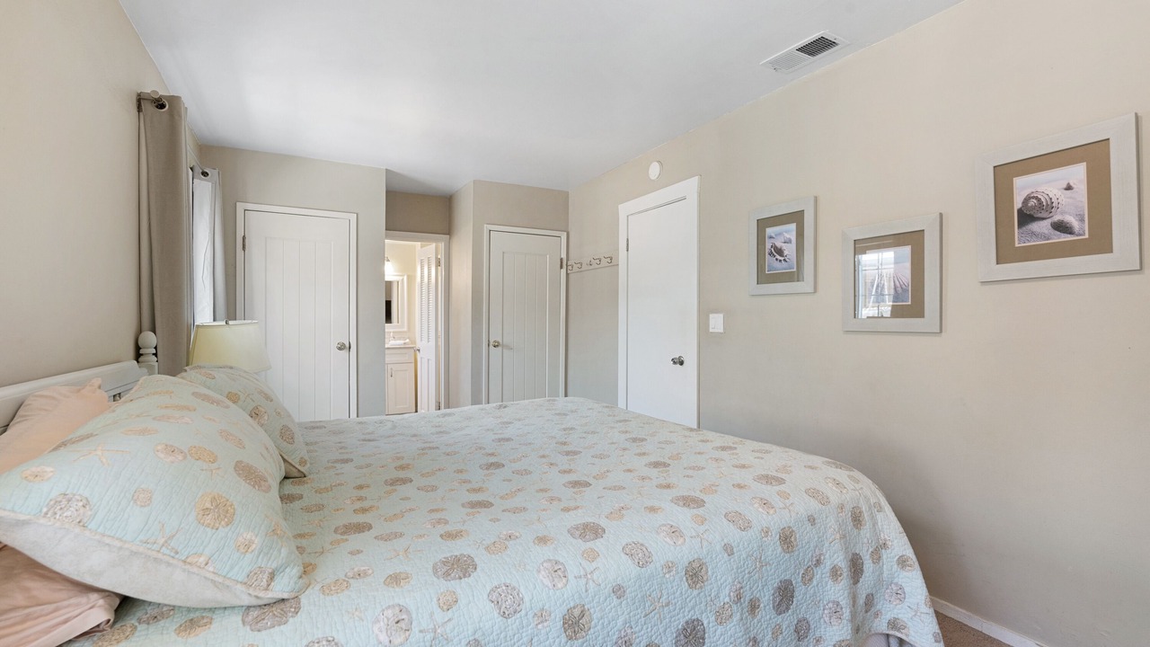 Photo of Bedroom in Carpinteria