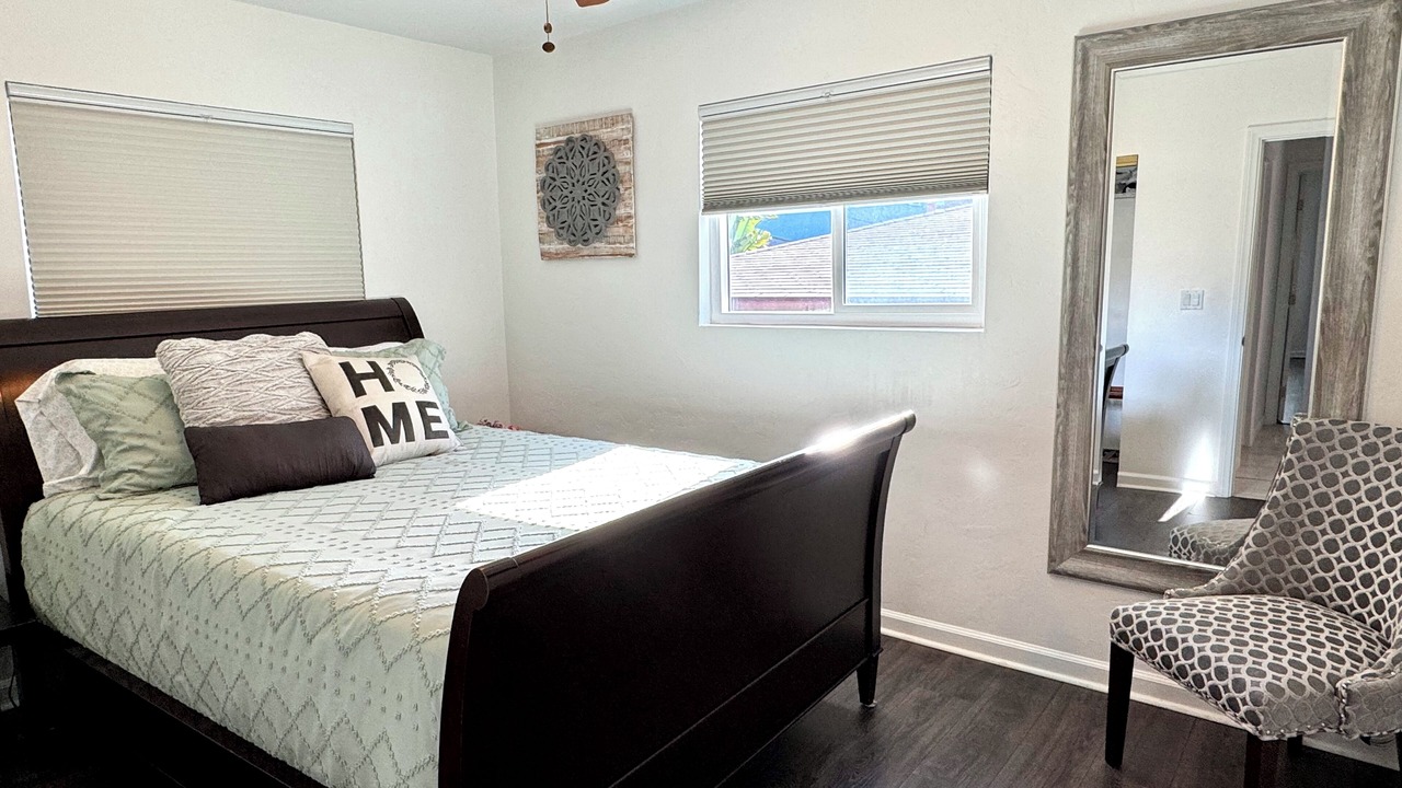 Photo of Bedroom in North Pacific Beach