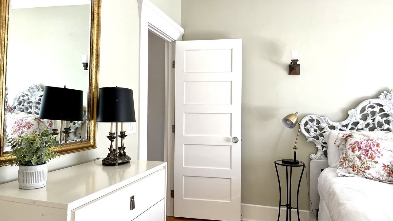 Photo of Bedroom in Mission Hills