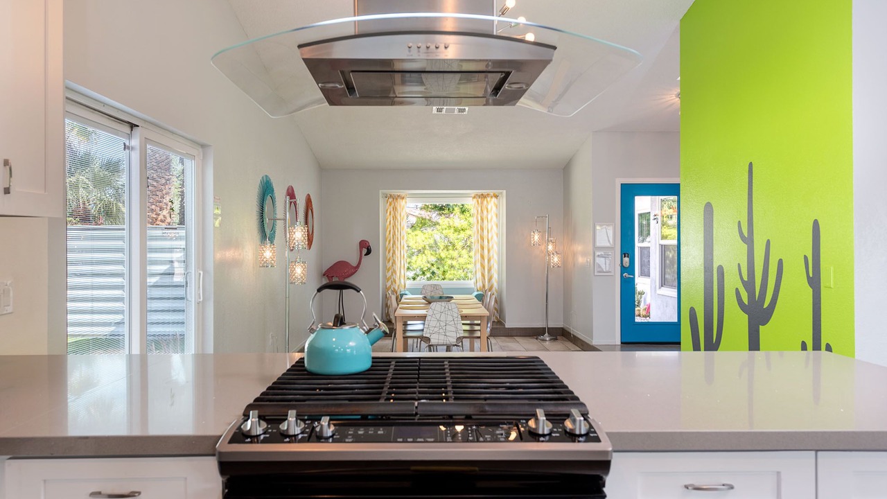 Photo of Kitchen in Racquet Club West