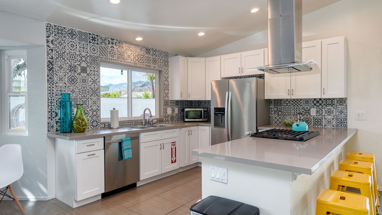 Photo of Kitchen in Racquet Club West