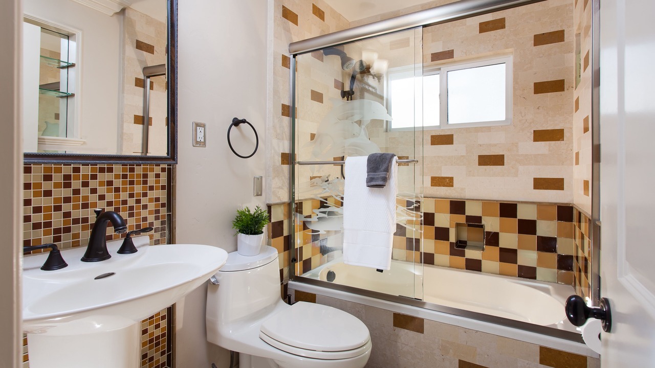 Photo of Bathroom in Laguna Beach