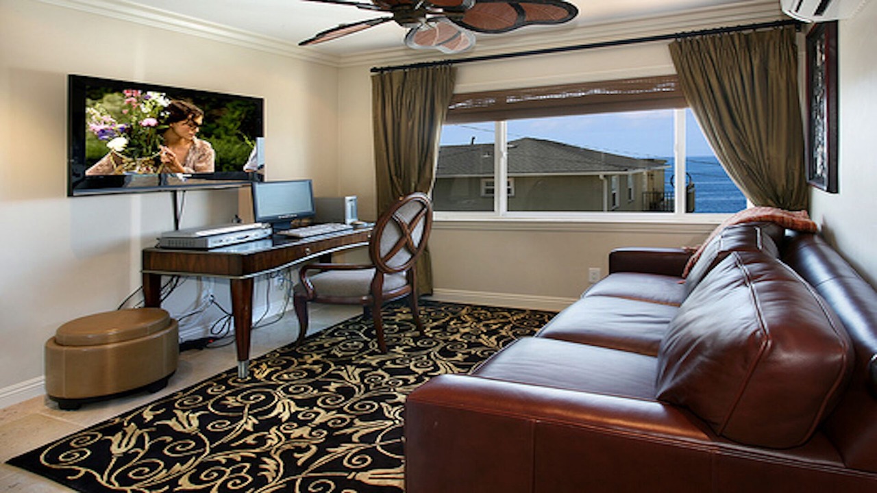 Photo of Livingroom in Laguna Beach