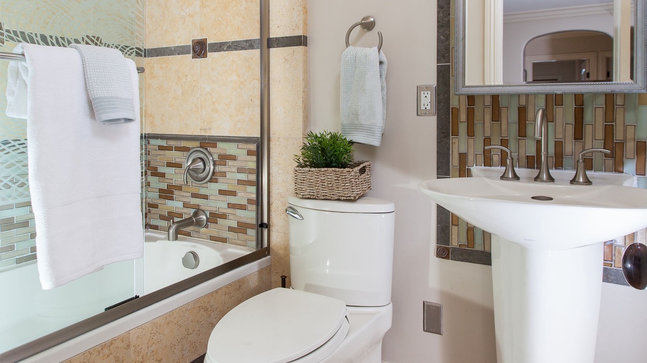 Photo of Bathroom in Laguna Beach