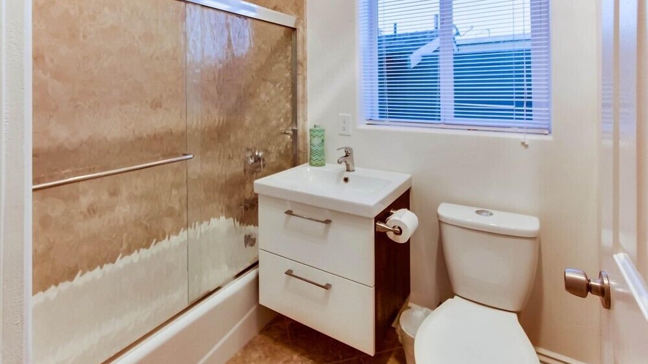 Photo of Bathroom in Mission Beach