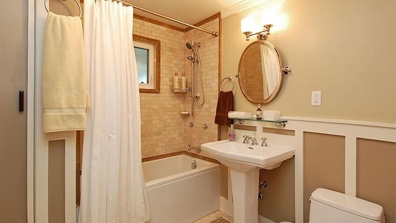 Photo of Bathroom in Cedar Glen